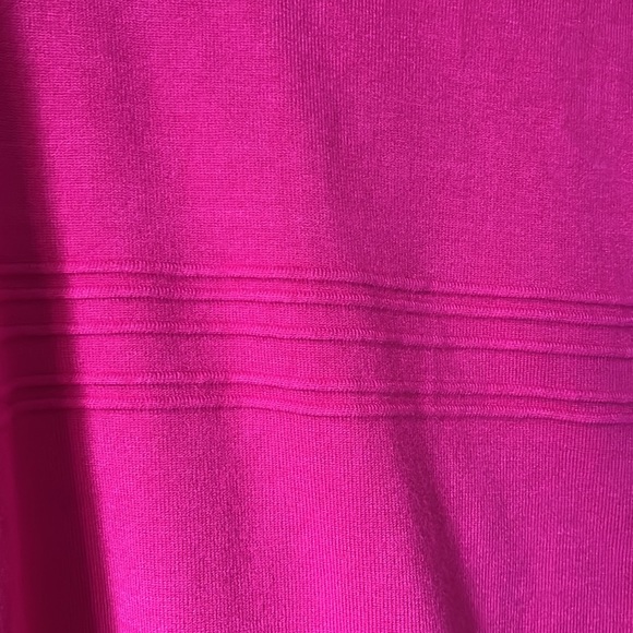 Ricki’s hot pink sweater - Picture 3 of 10